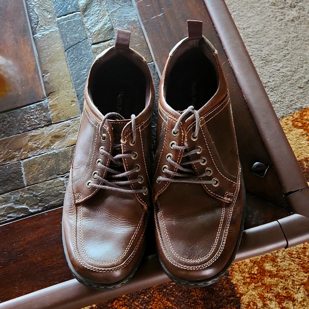 Hush Puppies size 11